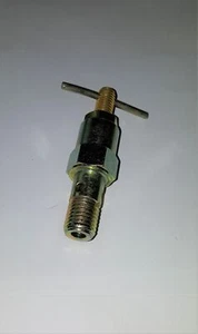 Zawór odcinający Kran paliwa M14x1,5 do serii Deutz 07 DX3 DX4 DX6 DX7  - Zdjęcie 1 z 1