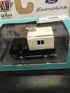 M2 1:64 1965 Ford Econoline Camper - Picture 1 of 3
