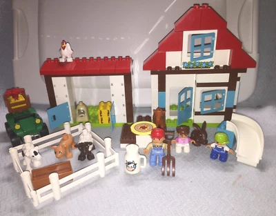 Lego DUPLO Farm Adventure #10869 Retired 2018 Sheep Cow Chicken Bunny Pig Goat - Image 1 of 4