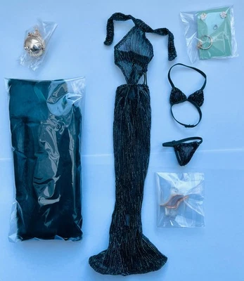 Meteor Emerald Allure  Amirah Outfit And Accessories Integrity Toys - Image 1 of 2