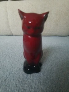 Royal Doulton rot und schwarz Flambe 5" sitzende Katze oder Kätzchen Figur SCHÖN  - Bild 1 von 10