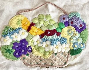 Antique Crewel Yarn Needlework Flower Basket Cotton Backed Unfinished Project - Picture 1 of 6