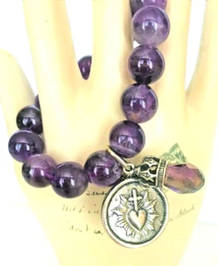 Neu mit Etikett Christian lila Amethyst, Heiliges Herz, Kristall Stretch Bettelarmband 7,5" - Bild 1 von 3