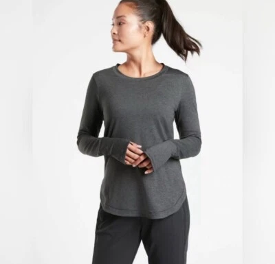 Athleta Top Tee Women’s 2X Uptempo Long Sleeved Curved Hem Heathered Grey Yoga - Image 1 of 4