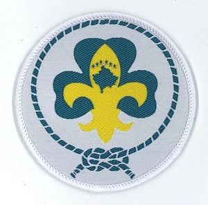 SCOUTS OF KOSOVO - PARCHE DE PREMIO DE RANGO DE MEMBRESÍA (PROMESA) SCOUTS OF KOSOVO - SCOUT & GIRL GUIDES GG MEMBRESÍA (PROMESA) - Imagen 1 de 2