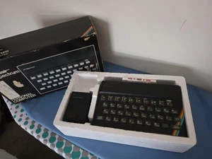 Ordinateur personnel Sinclair ZX Spectrum 48k en boîte - non testé - Photo 1/16