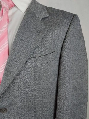 Vintage Valentino Italy Mens 42L Gray Herringbone Wool Tweed Blazer Sport Coat - Image 1 of 4