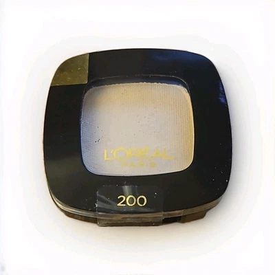 L'Oreal Paris Colour Riche 200 Patis Beach Eyeshadow - Image 1 of 2