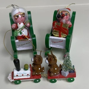 Vintage Wooden Christmas Ornament Kaui Hawaii Santa Mrs Claus Reindeer Set 3 - Picture 1 of 17