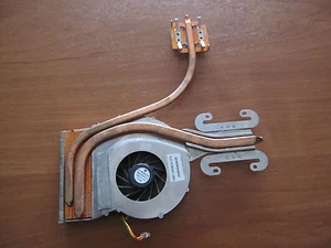 Original Lüfter mit Kühler UDQF2PH22CF0 stammt aus einem Sony PCG-7N1M - Bild 1 von 1