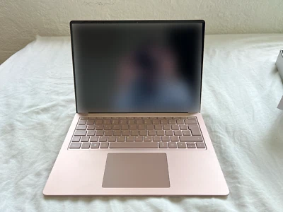 Microsoft Surface Laptop 4 (13.5), 11th Gen Intel Core i5, 512GB, 16GB RAM - Bild 1 von 4