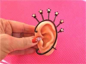 Star Spike black ear cuffs - Picture 1 of 2