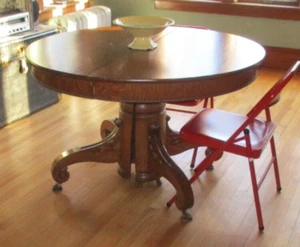Antique 48" Round Oak Table with quartersawn base legs PICK UP ONLY Gurnee, IL - Picture 1 of 14