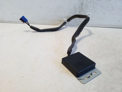 Nissan Navara D23 2022 Aerial antenna amplifier 282125JU0B VAL289294 - Image 1 of 3