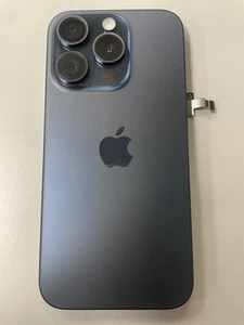 iPhone 15 Pro Back Housing Replacement with Small Parts OEM - Blue - Grade A - Photo 1 sur 6