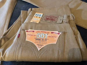 "NEU - 2 x je eine Levis original 501 Jeans aus den USA 32/32 - Bild 1 von 3