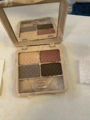 BEAUTICONTROL SENSUOUS SHADOWS Cool Eye-shadow Limestone, Clover, Birch, Walnut - Image 1 of 4