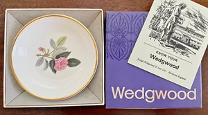 Wedgwood Bone China Hathaway Rose Small Sweet Dish in Original Box Trinket rings - Picture 1 of 9
