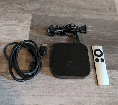 Apple TV 3rd Gen 32GB Digital HD Media Streamer A1427 WiFi + Ethernet Tested - Image 1 of 4