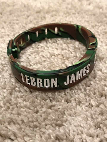 Lebron James Los Angeles Lakers Thick Adjustable Rubber Camouflage Bracelet Cover