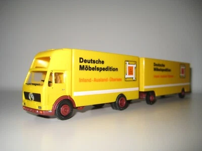 Herpa H0 906324 - Camión MB con remolque "Deutsche Möbelspedition" - Imagen 1 de 4