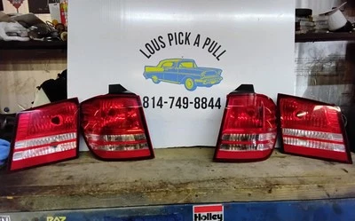 Luces traseras izquierda y derecha Dodge Journey 2008-2011 con luces de portón trasero pieza OEM  Foto 1 de 4