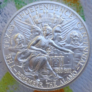 2 oz. 1935 TEXAS CENTENNIAL HALF DOLLAR Coin Tribute BU round .999 fine silver - Picture 1 of 5
