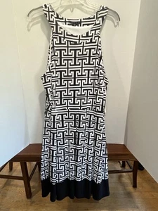 Tiana B Halter Neck Dress Black White Geometric Pleated Stretch Size 18 - Picture 1 of 8