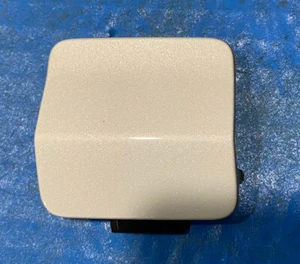 2019-2020 Volkswagen JETTA REAR BUMPER COVER TOW Hook EYE CAP 17A807441 - Picture 1 of 5