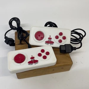 FC Home 88 White Controllers - LOT OF 2 - Works With 8-Bit Nintendo - Picture 1 of 3
