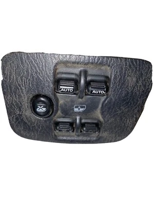 Interruptor de ventana maestro Jeep Liberty 2002-2007 OEM P5GP27XDVAG VA564 R OEM 03 04 05 Foto 1 de 4