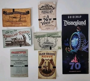 Jeu de 6 cartes Disneyland 70e anniversaire Magic Band version spéciale invité carte d'orientation - Photo 1/2