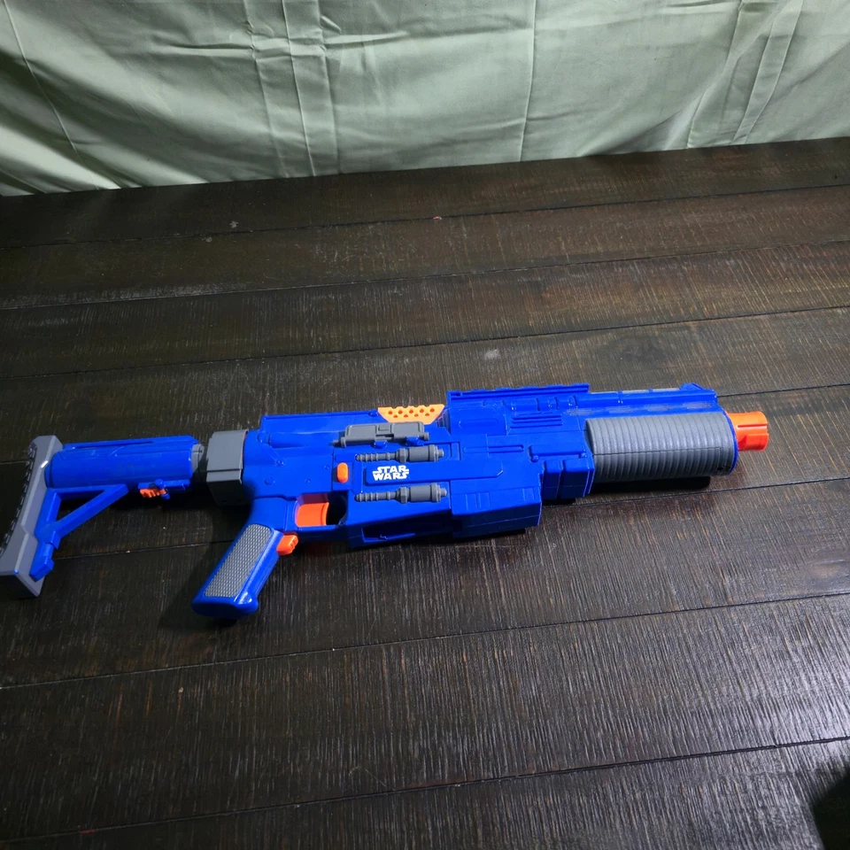 Nerf Star Wars Rogue One Captain Cassian Andor Blaster - Image 1 of 1