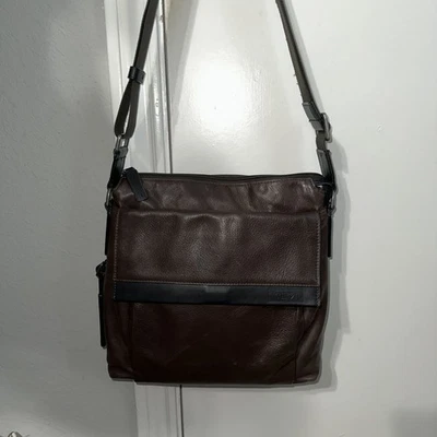 Bandolera bandolera Oxford de cuero Tumi Napa Foto 1 de 4