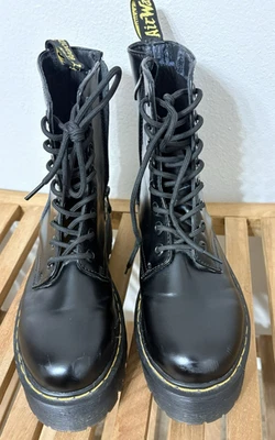 Bota de Cuero Dr. Martens Jadon Plataforma Negra Cuero Liso Pulido Talla 37 Foto 1 de 4