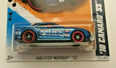 Hot Wheels HW City Works #131 2012 ∞ '10 Camaro SS ∞ Blue Police Cruiser  Foto 1 de 3