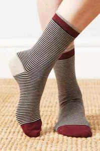 NOMADS FAIR TRADE UNI DAMENSOCKEN AUS BIO-BAUMWOLLE – NEU MIT ETIKETT 0464 - Bild 1 von 1