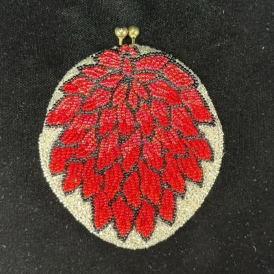 Monedero vintage con cuentas de semillas rojo AB plata FLOR cierre a presión Corea Foto 1 de 4