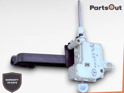 Mercedes Benz C230 2007 actuador abridor de puerta de combustible A 203 820 19 97 OEM Foto 1 de 4
