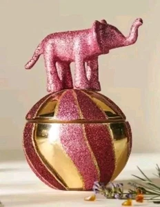 Anthropologie Circus Lavender Balsam Fresh Floral Glass Elephant Candle - Picture 1 of 8