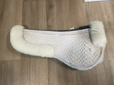 Europa Sheepskin Correction Half Pad with 4 Pockets and Shimmable Features - Image 1 of 3