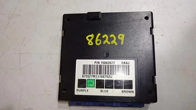 Body Control Module BCM ID:15063577 4X4 Fits 2002 GMC Yukon 673335 Foto 1 de 4