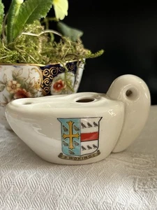 Goss China Lamp Woking Crest - Picture 1 of 3