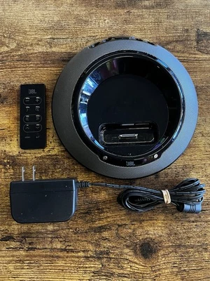 JBL On Stage IIIp Portable Music Loudspeaker iPod Dock + Remote  - Image 1 of 4