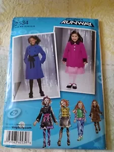 Simplicity 2534 Cappotto Giacca Giubbotto Progetto Passerella Taglia 7-14 Non Tagliato - Foto 1 di 4