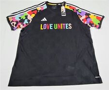 ❁Love❁  Diseño de camiseta gratis, Ropa de adidas, Camisas recortadas