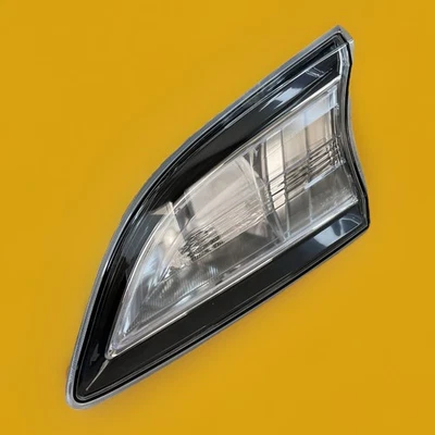 Depo 216-1312R-AS Luz de Respaldo Conjunto Rh Sin Agujero de Llave Nuevo Foto 1 de 4