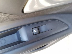 98044803ZD mando elevalunas trasero izquierdo para PEUGEOT 3008 2016 5300469 - Picture 1 of 13