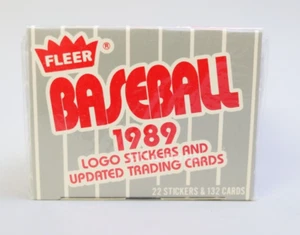1989 Fleer UPDATED TRADING CARDS Set BASEBALL CARDS BOX -132 CARDS- SEALED - Picture 1 of 3