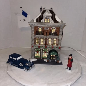 Department 56 The Prescott Hotel - Picture 1 of 11